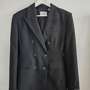 BNWT Standout Double-Breasted Women's Blazer